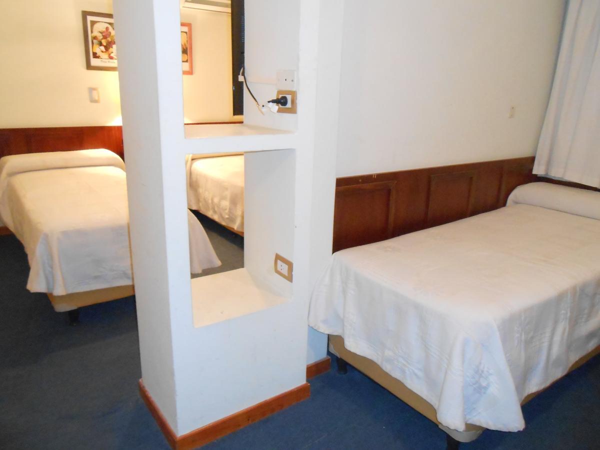 Hotel Monterrey Termas de Río Hondo Zewnętrze zdjęcie